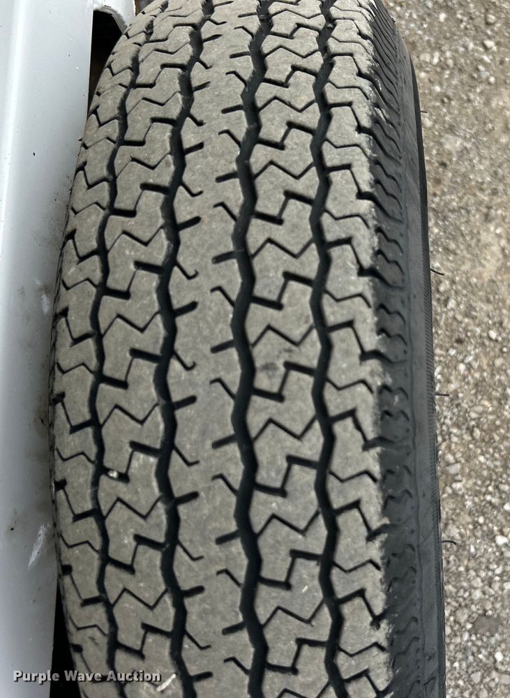 image for item EG1489 1996 Roughneck boat