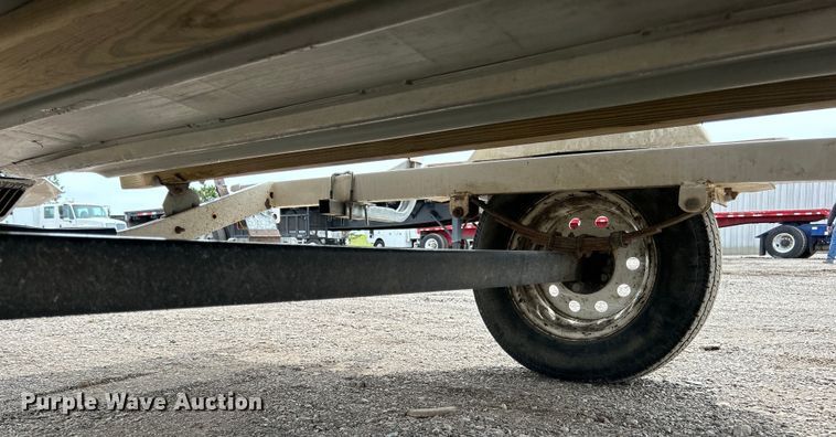 image for item EG1489 1996 Roughneck boat