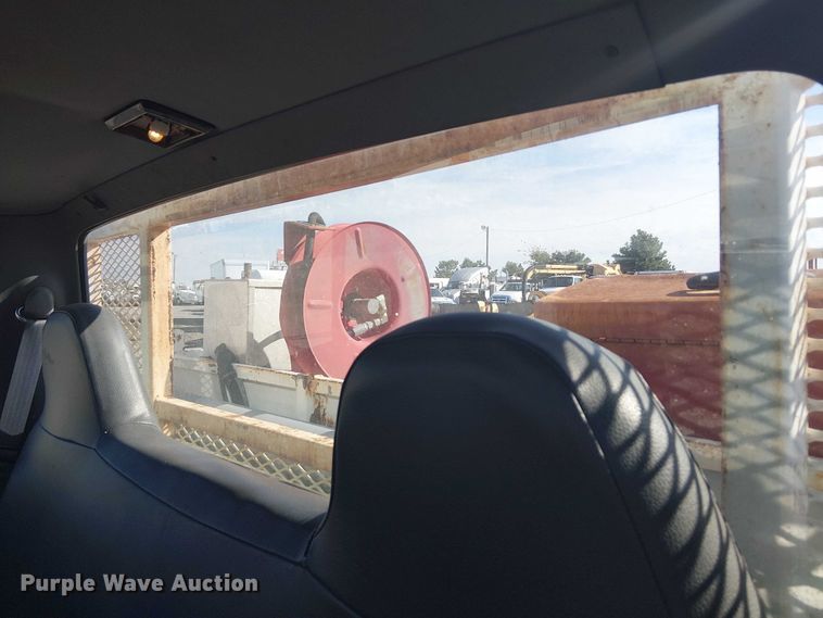 image for item EG1566 1997 Ford F Super Duty scissor lift truck