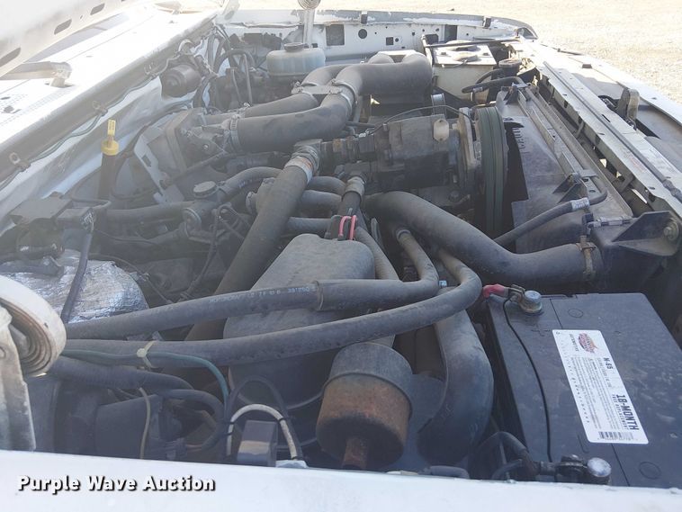 image for item EG1566 1997 Ford F Super Duty scissor lift truck