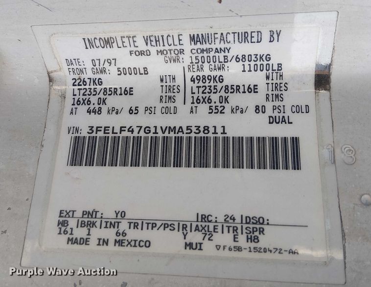 image for item EG1566 1997 Ford F Super Duty scissor lift truck