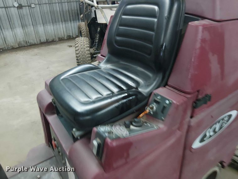 image for item EG1688 Minuteman SCV2832 sweeper