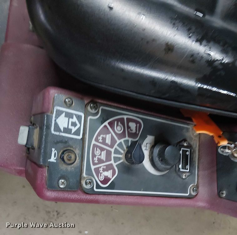 image for item EG1688 Minuteman SCV2832 sweeper