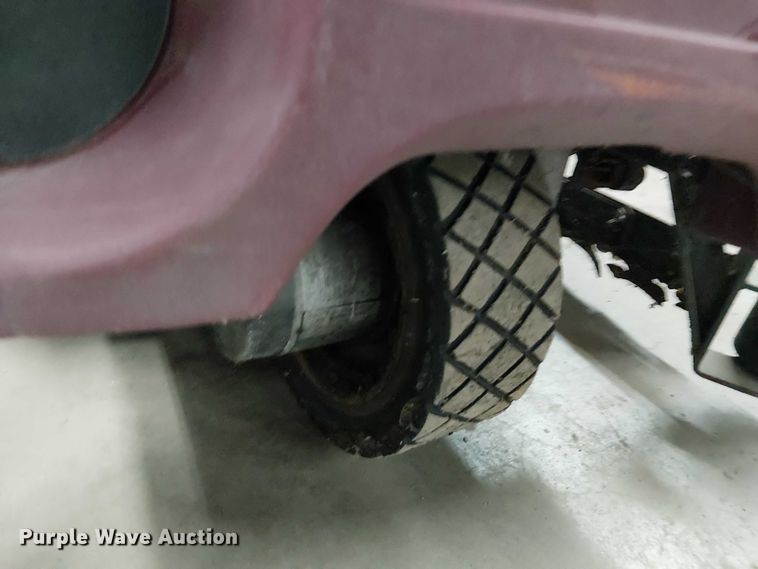 image for item EG1688 Minuteman SCV2832 sweeper