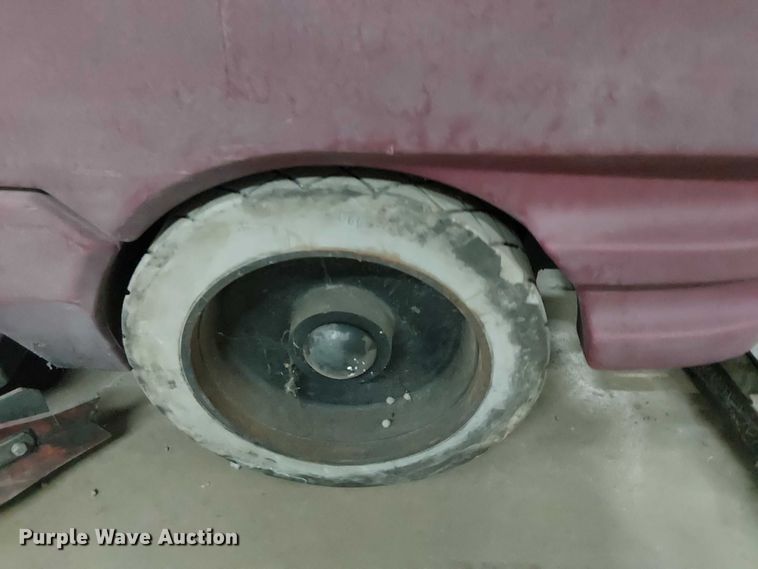 image for item EG1688 Minuteman SCV2832 sweeper