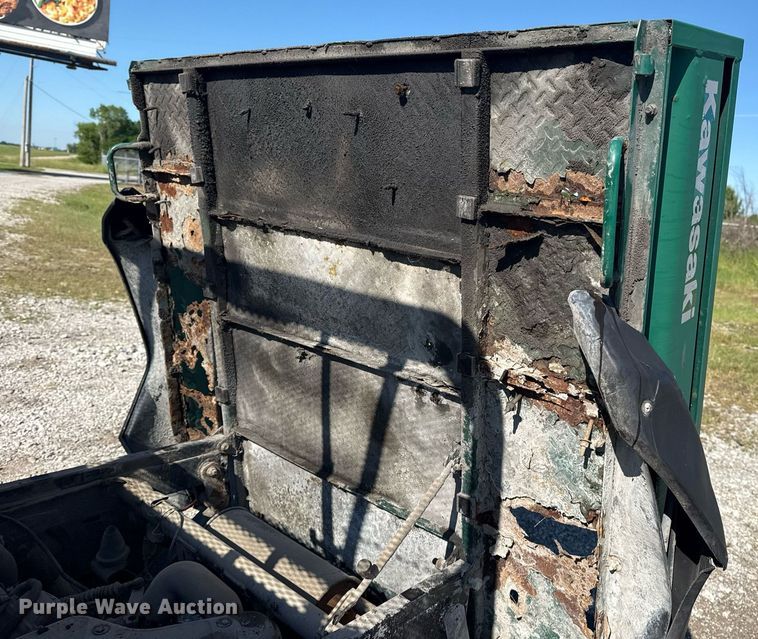 image for item EG5866 2009 Kawasaki Mule 4000 utility vehicle