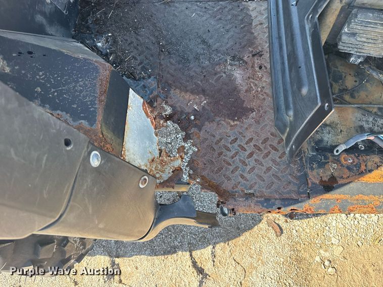 image for item EG5866 2009 Kawasaki Mule 4000 utility vehicle