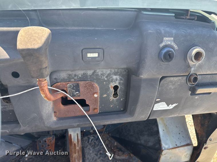 image for item EG5866 2009 Kawasaki Mule 4000 utility vehicle