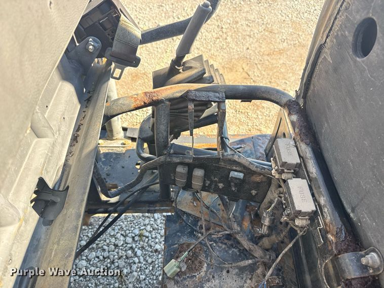 image for item EG5866 2009 Kawasaki Mule 4000 utility vehicle