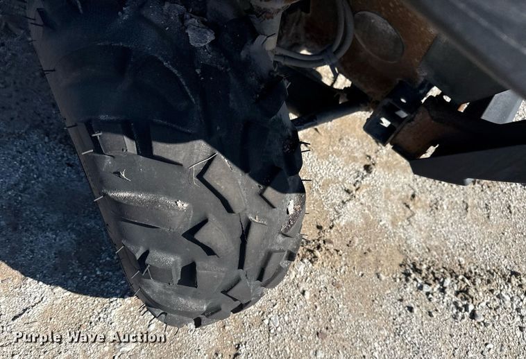 image for item EG5866 2009 Kawasaki Mule 4000 utility vehicle