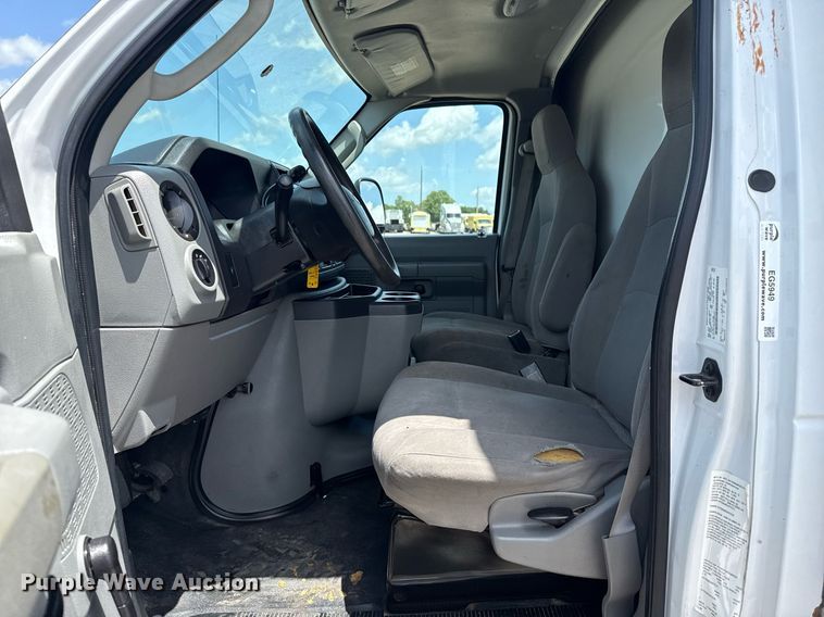 image for item EG5949 2012 Ford E450 box truck