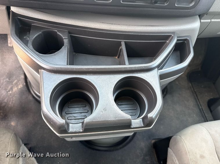 image for item EG5949 2012 Ford E450 box truck