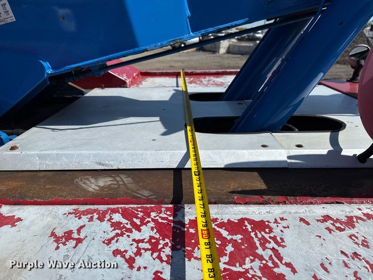 image for item EG6054 2008 Peterbilt 335 tow truck