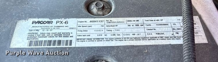 image for item EG6054 2008 Peterbilt 335 tow truck