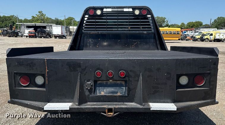 image for item EG6056 2008 Ford F350 Super Duty SuperCab flatbed pickup truck