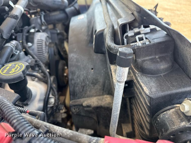 image for item EG6056 2008 Ford F350 Super Duty SuperCab flatbed pickup truck