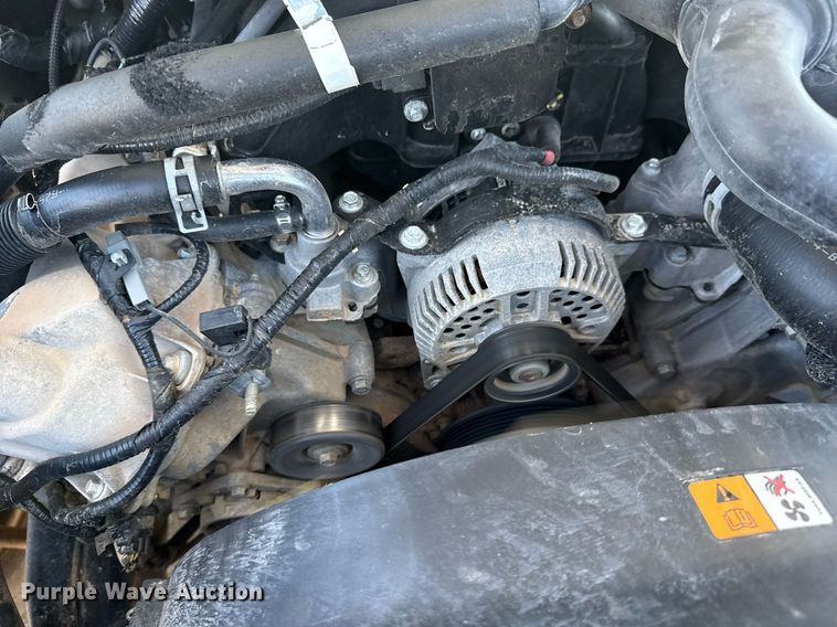 image for item EG6056 2008 Ford F350 Super Duty SuperCab flatbed pickup truck