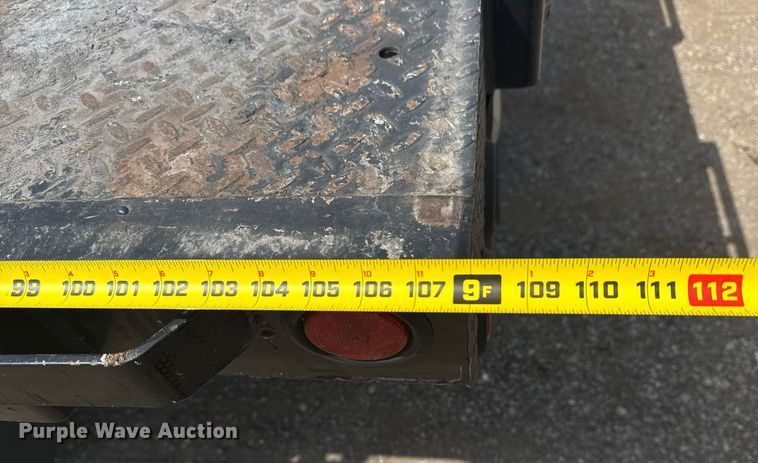 image for item EG6062 2012 Ford F550 Super Duty flatbed pickup truck