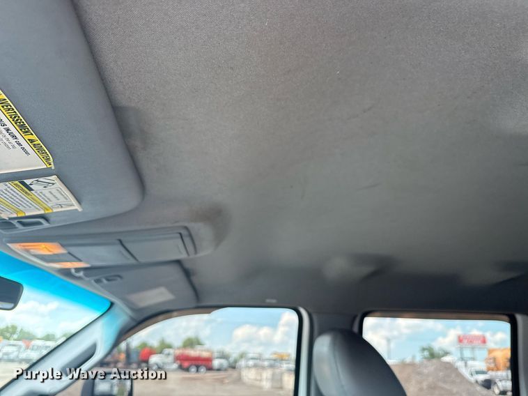 image for item EG6062 2012 Ford F550 Super Duty flatbed pickup truck