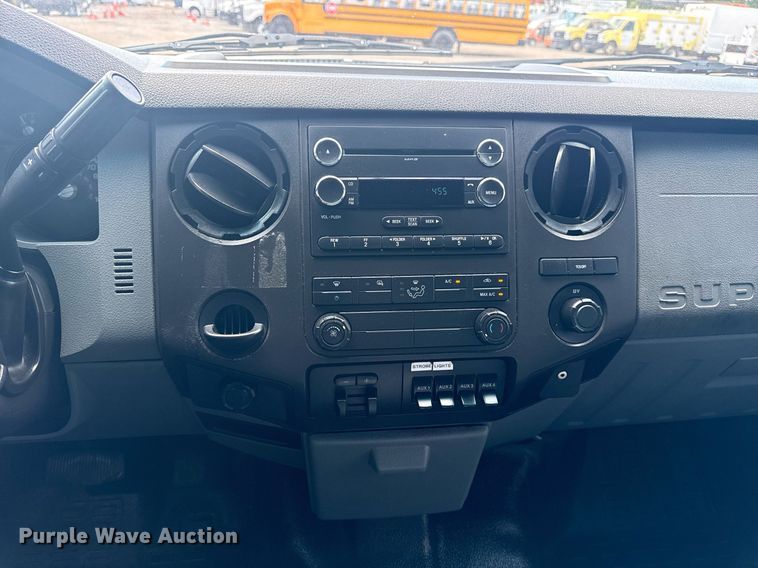 image for item EG6062 2012 Ford F550 Super Duty flatbed pickup truck