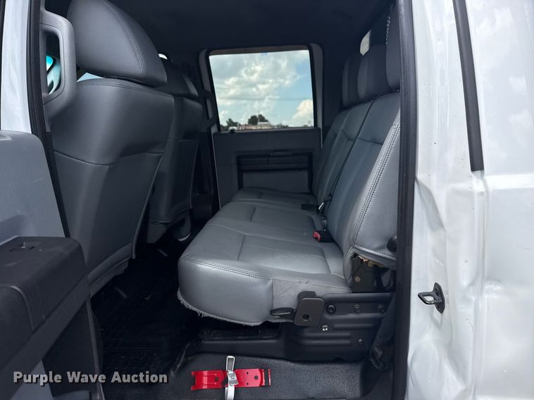 image for item EG6062 2012 Ford F550 Super Duty flatbed pickup truck