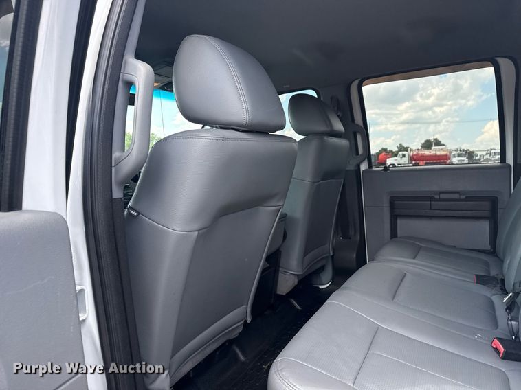 image for item EG6062 2012 Ford F550 Super Duty flatbed pickup truck