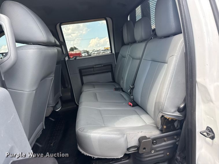 image for item EG6062 2012 Ford F550 Super Duty flatbed pickup truck