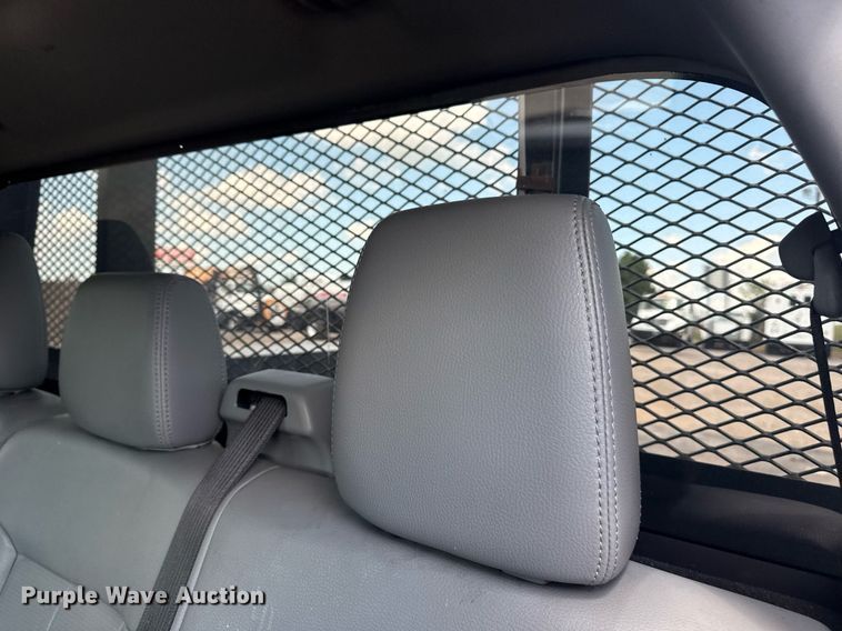 image for item EG6062 2012 Ford F550 Super Duty flatbed pickup truck