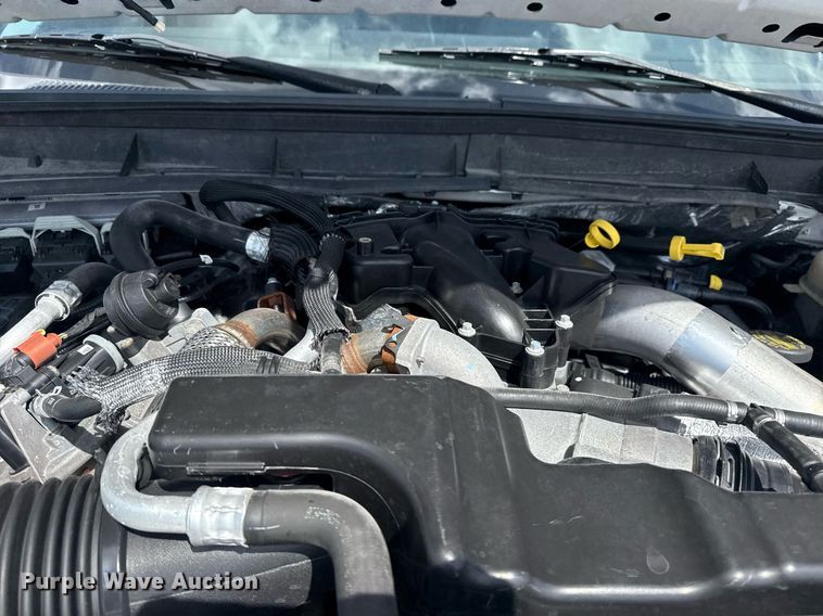 image for item EG6062 2012 Ford F550 Super Duty flatbed pickup truck