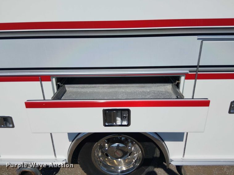 image for item EG8257 2008 International 4300 ambulance