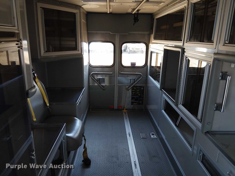 image for item EG8257 2008 International 4300 ambulance