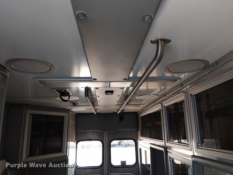 image for item EG8257 2008 International 4300 ambulance