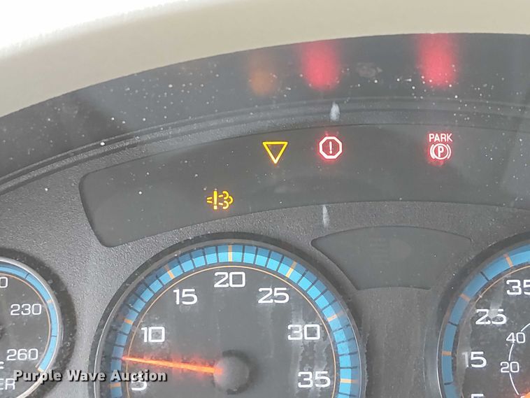 image for item EG8257 2008 International 4300 ambulance