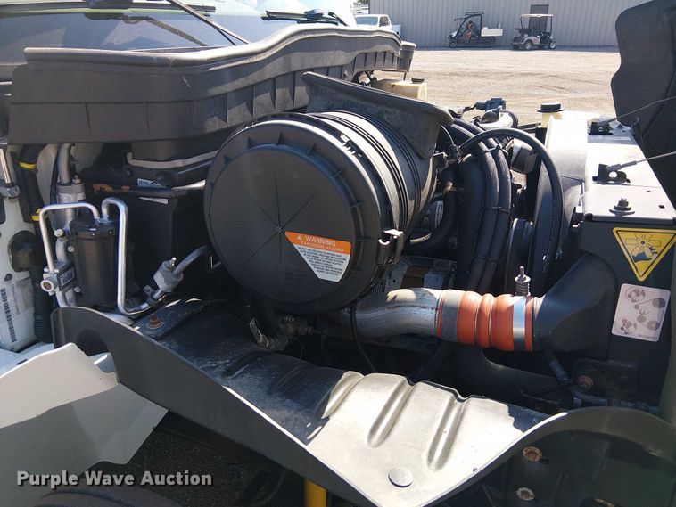 image for item EG8257 2008 International 4300 ambulance