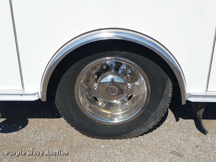 image for item EG8257 2008 International 4300 ambulance