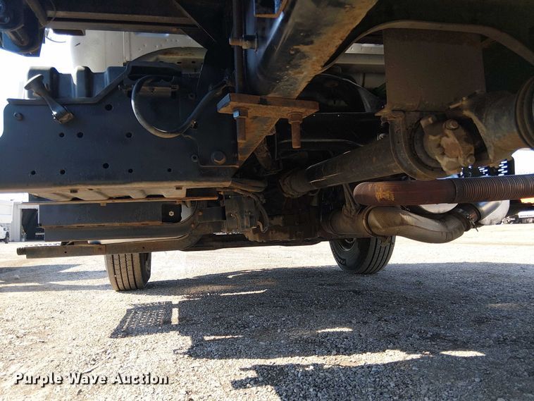 image for item EG8258 2011 Ford F750 Super Duty XL flatbed truck