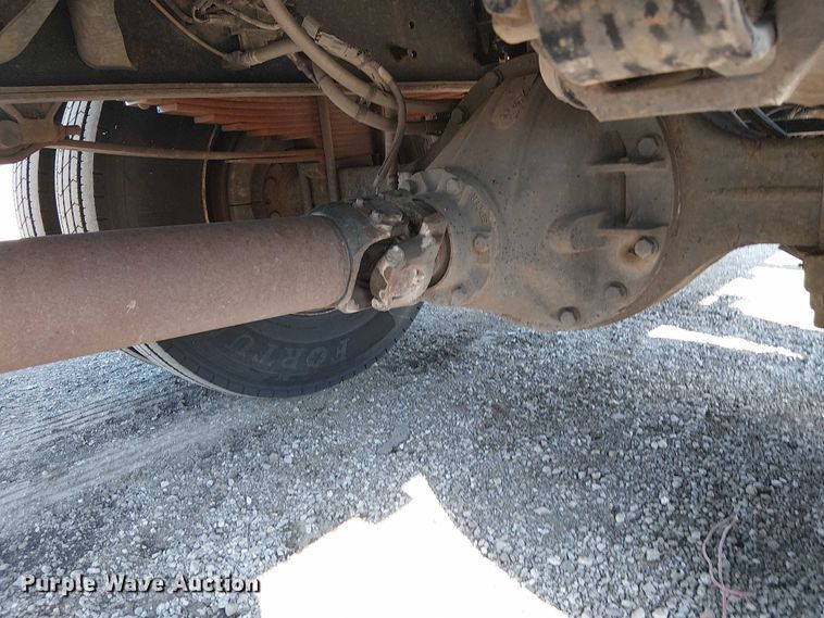 image for item EG8258 2011 Ford F750 Super Duty XL flatbed truck