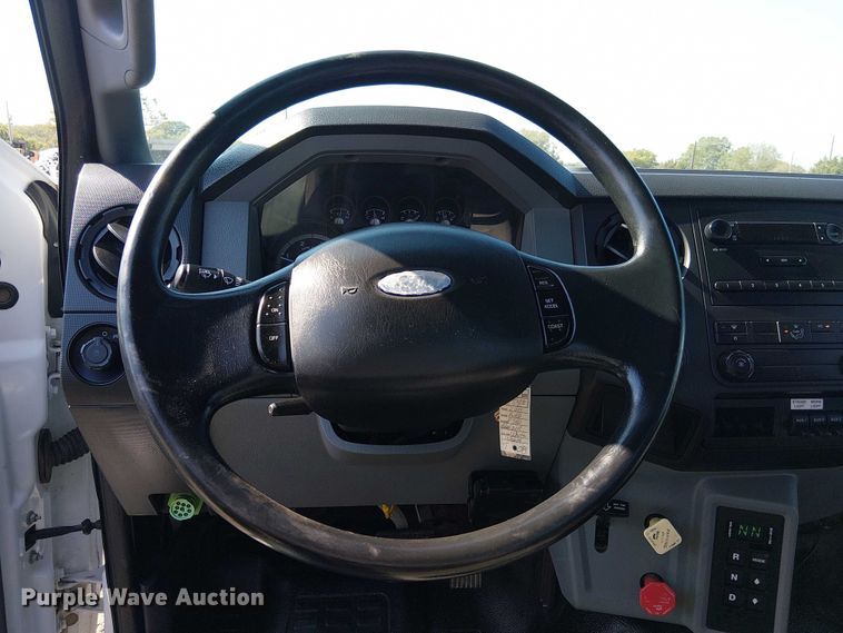 image for item EG8258 2011 Ford F750 Super Duty XL flatbed truck