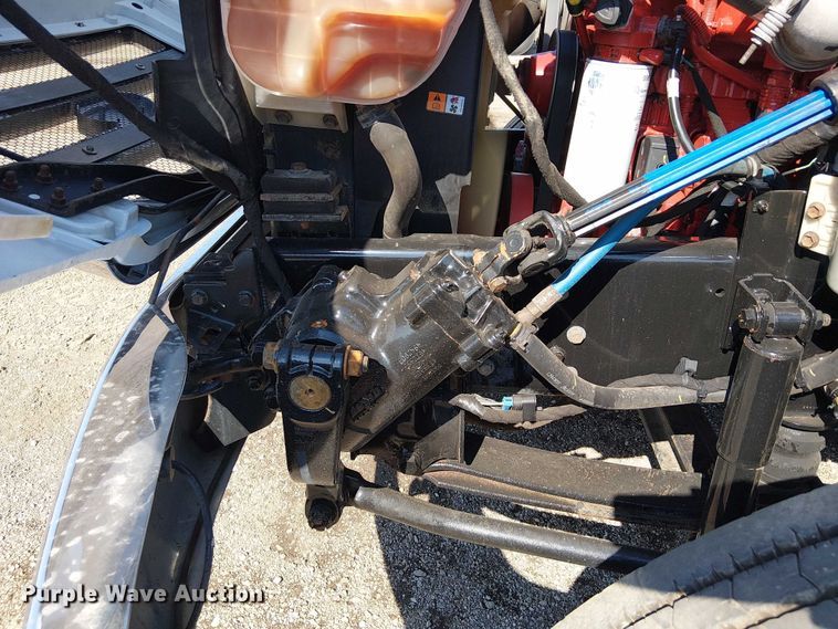 image for item EG8258 2011 Ford F750 Super Duty XL flatbed truck