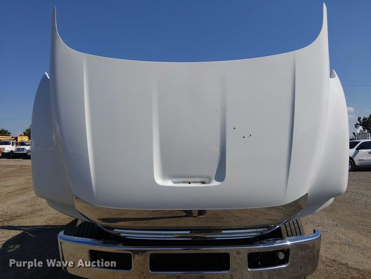 image for item EG8258 2011 Ford F750 Super Duty XL flatbed truck