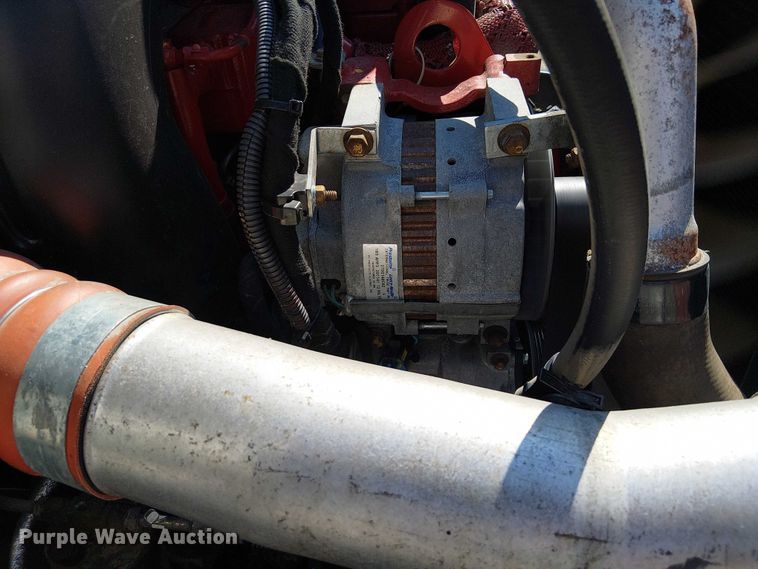 image for item EG8258 2011 Ford F750 Super Duty XL flatbed truck