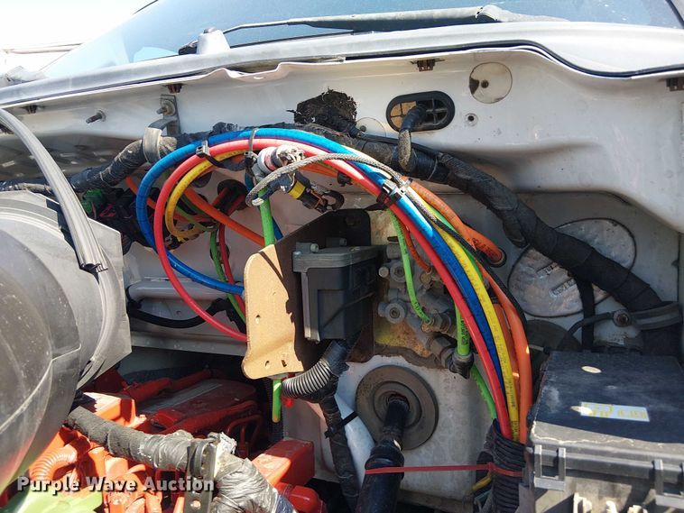 image for item EG8258 2011 Ford F750 Super Duty XL flatbed truck