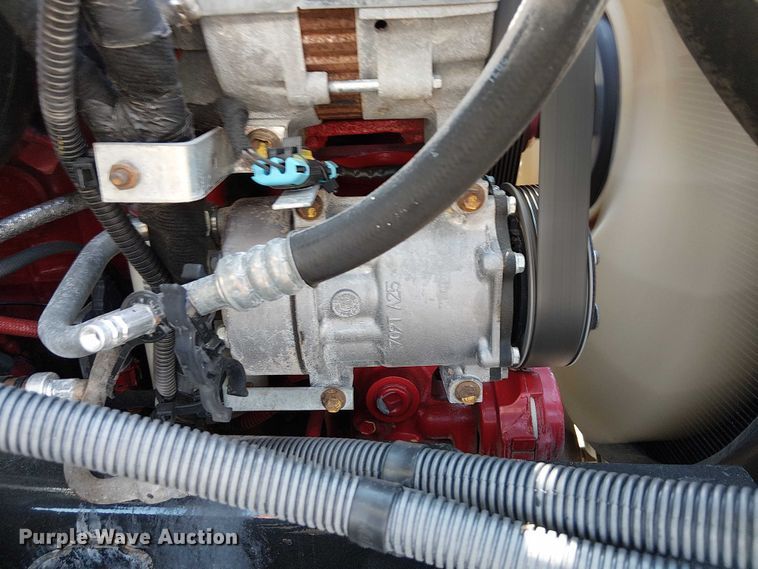 image for item EG8258 2011 Ford F750 Super Duty XL flatbed truck