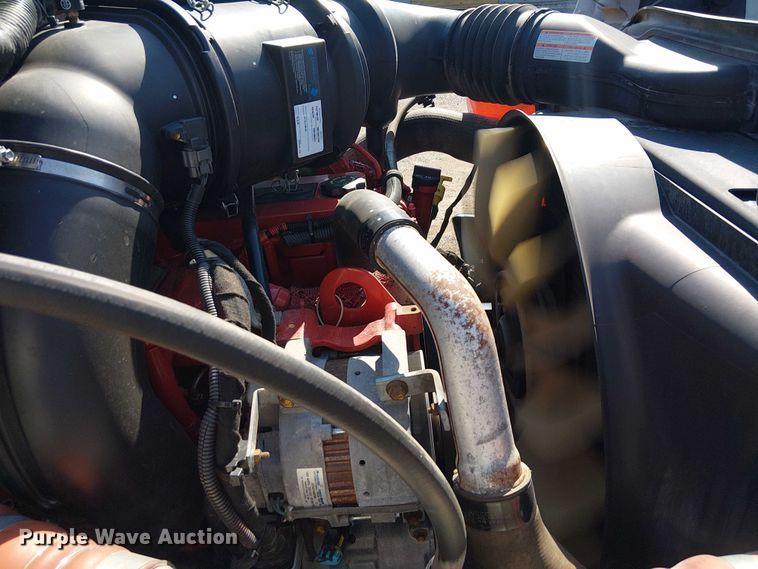 image for item EG8258 2011 Ford F750 Super Duty XL flatbed truck