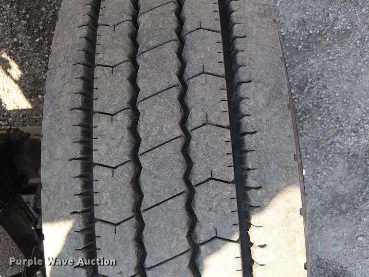 image for item EG8258 2011 Ford F750 Super Duty XL flatbed truck