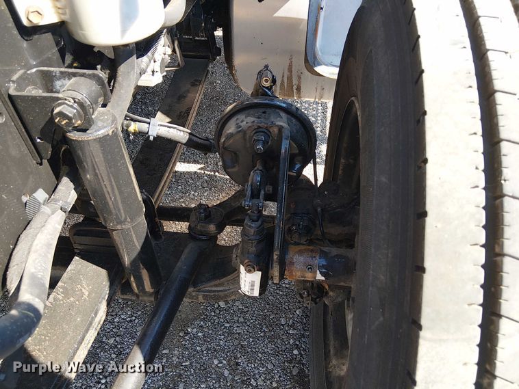 image for item EG8258 2011 Ford F750 Super Duty XL flatbed truck