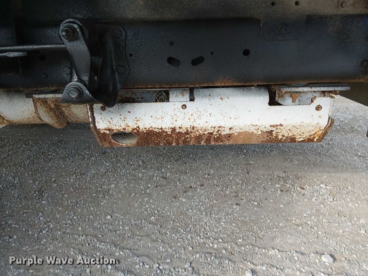 image for item EG8262 2018 Ford E450 Super Duty delivery truck