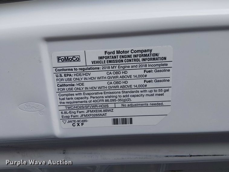 image for item EG8262 2018 Ford E450 Super Duty delivery truck