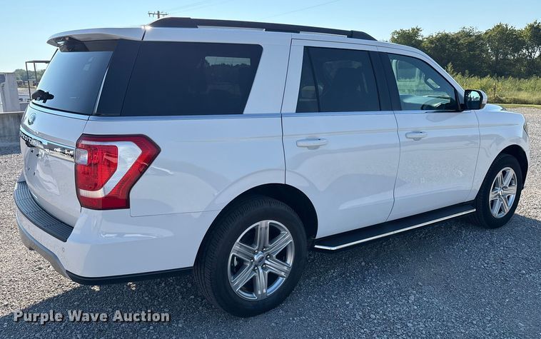 image for item EH4069 2019 Ford Expedition SUV