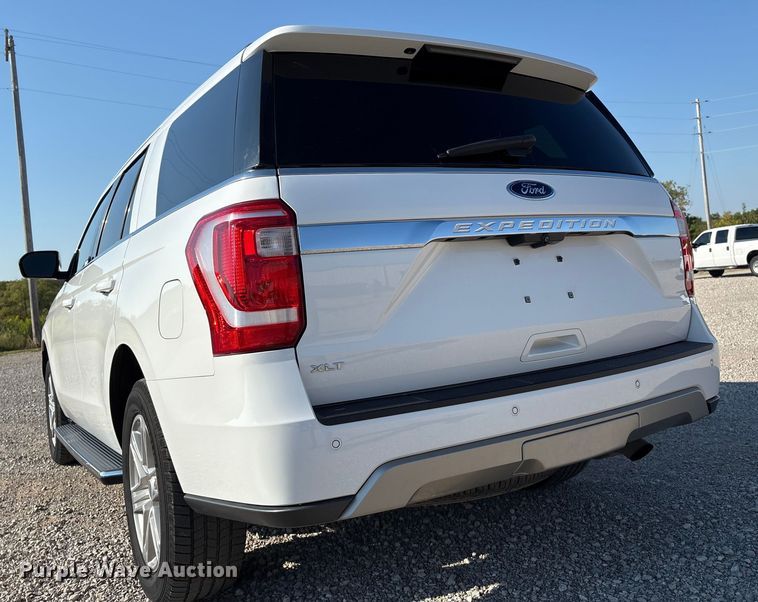 image for item EH4069 2019 Ford Expedition SUV